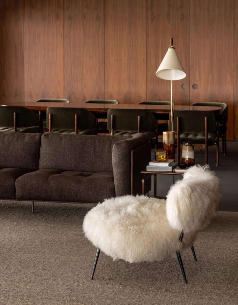 由Studio MK27设计的简约公寓Flat #6 Apartment