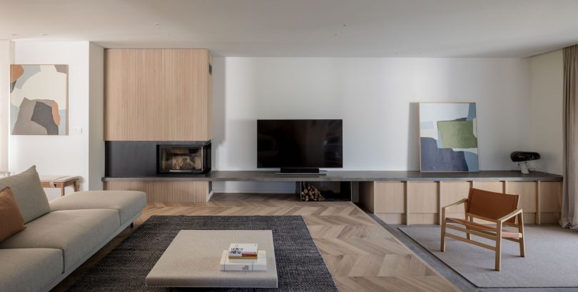 由Polo Estudio设计的极简住宅House on Reverie Road