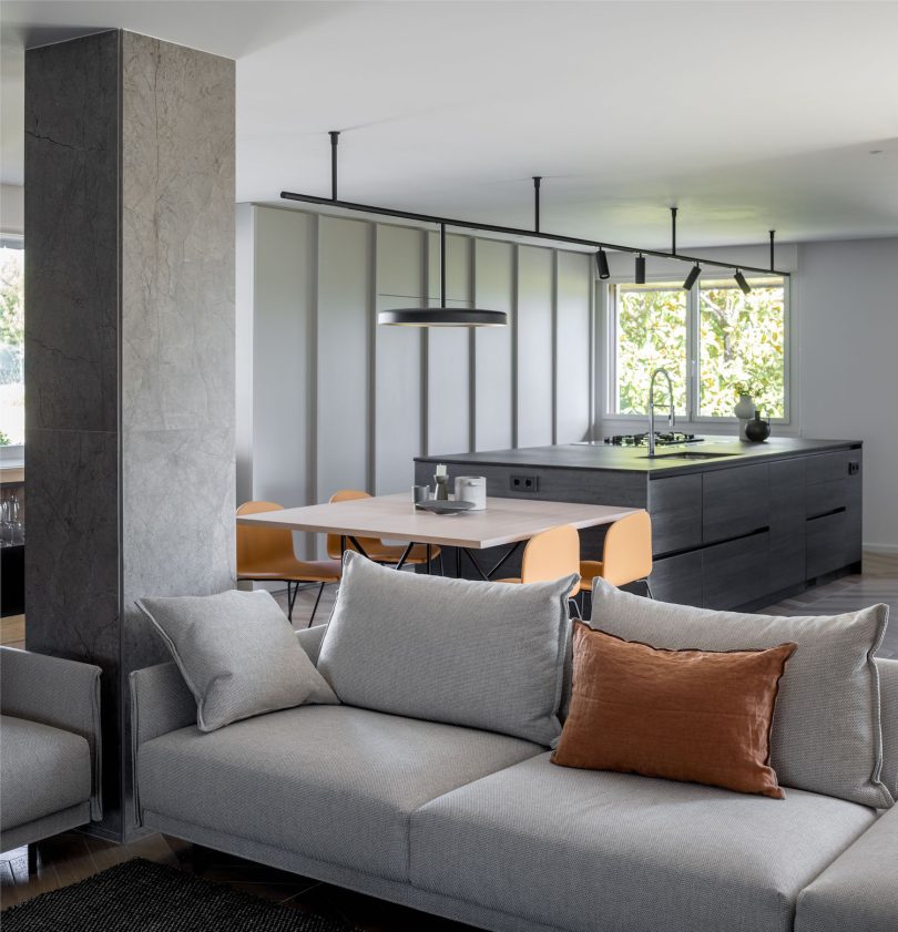 由Polo Estudio设计的极简住宅House on Reverie Road