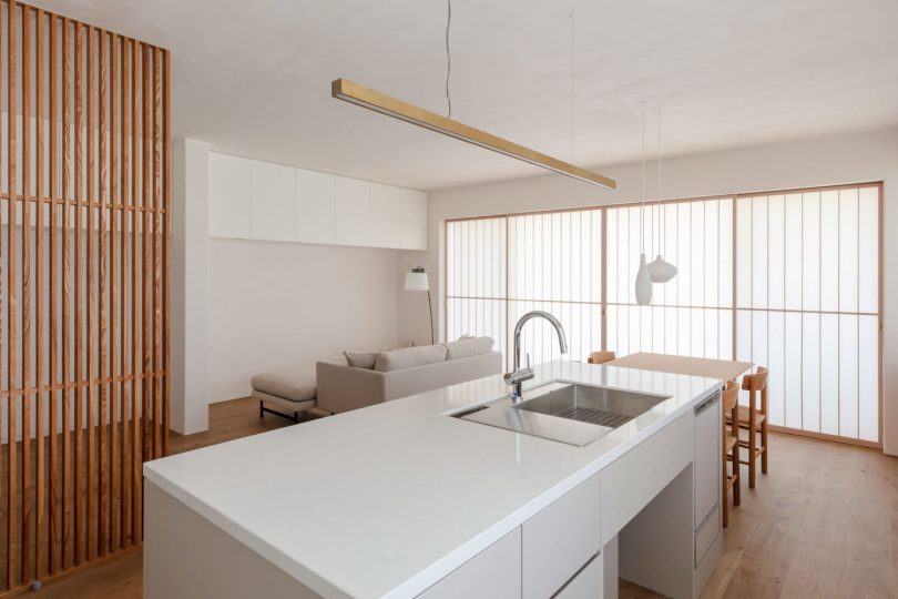 由R.E.A.D. & Architects设计的极简住宅House with Shoji