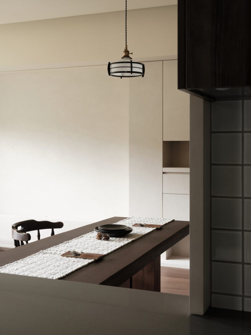 由Zone design设计的极简主义住宅LEE House