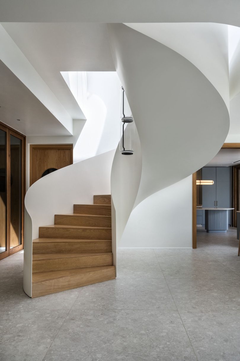 由Karina Kreth Architects设计的极简住宅MG House