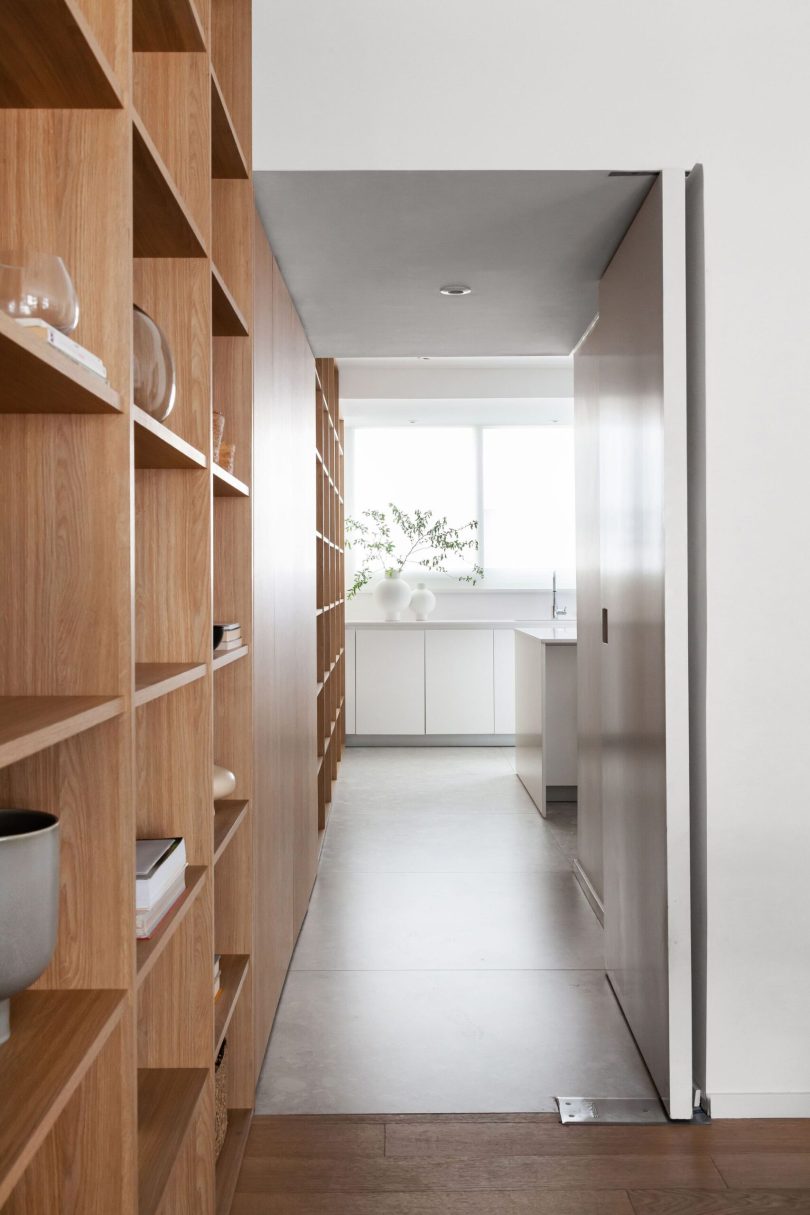 由noma estudio设计的极简主义公寓Mendoza Apartment