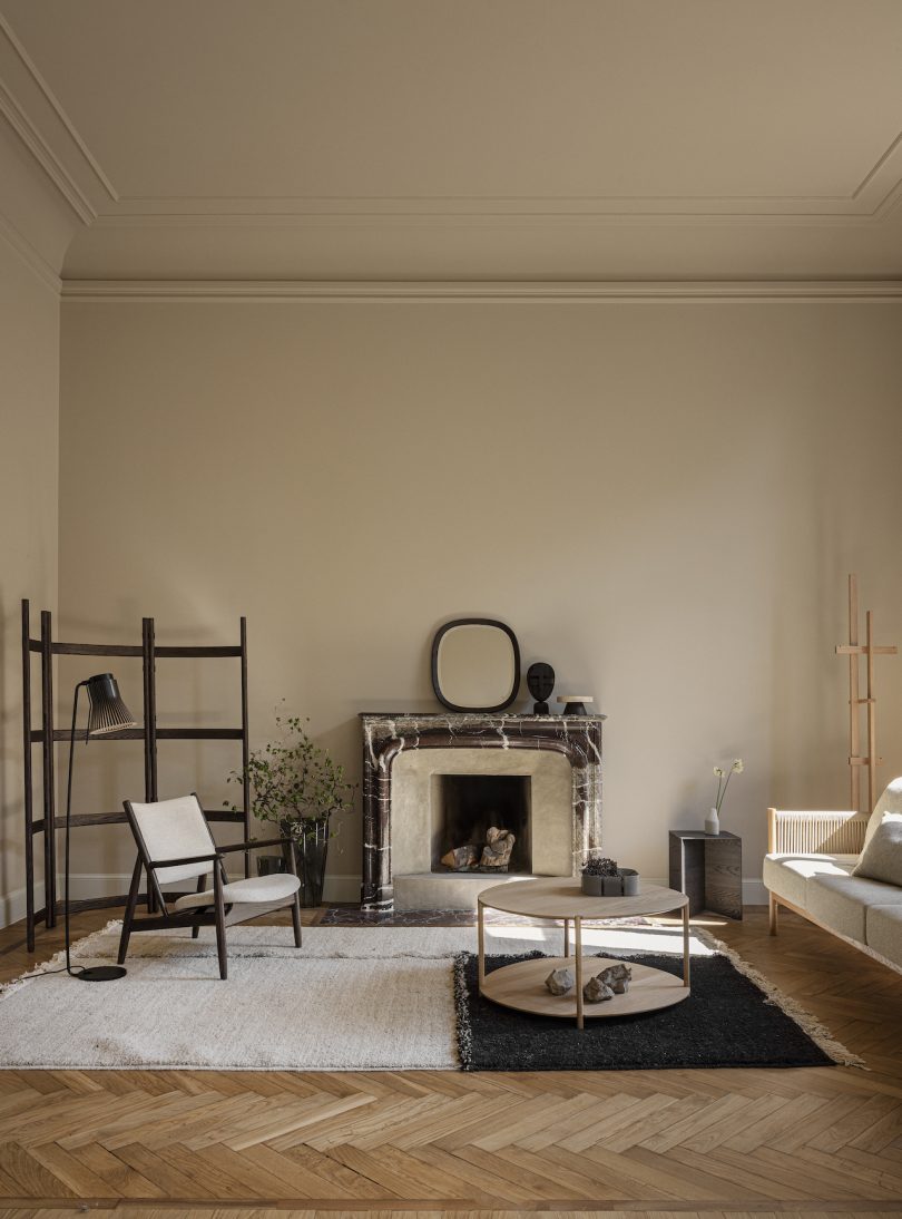 “静物 - 生活的艺术”展览:在极简主义设计中探索个人表达之美