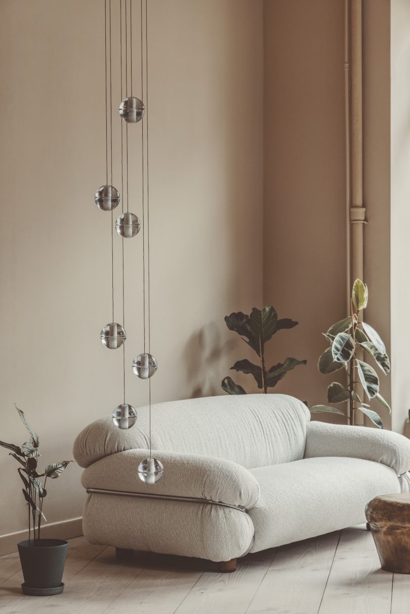 由Note Design Studio设计的极简空间An Artist’s Abode