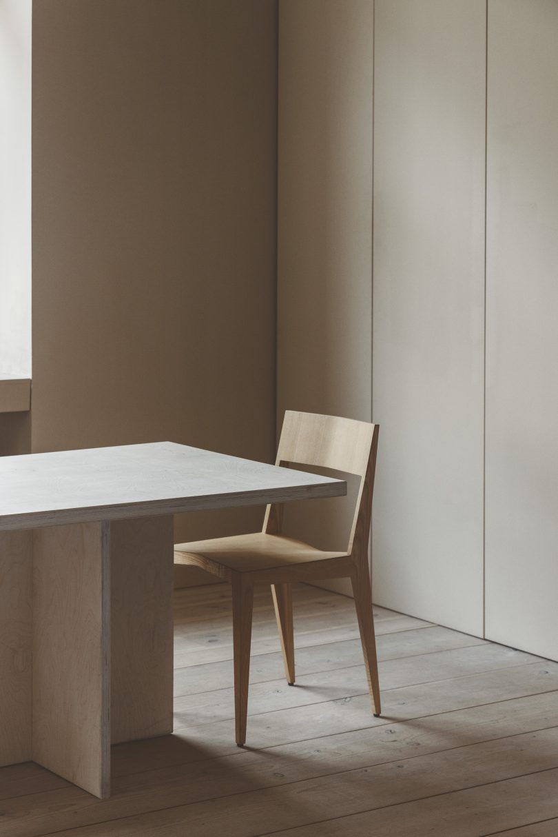 由Note Design Studio设计的极简空间An Artist’s Abode