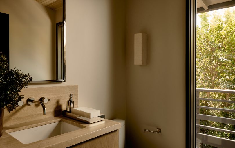 由Breland-Harper设计的极简主义住宅Burleigh House