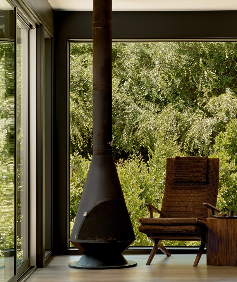 由Breland-Harper设计的极简主义住宅Burleigh House