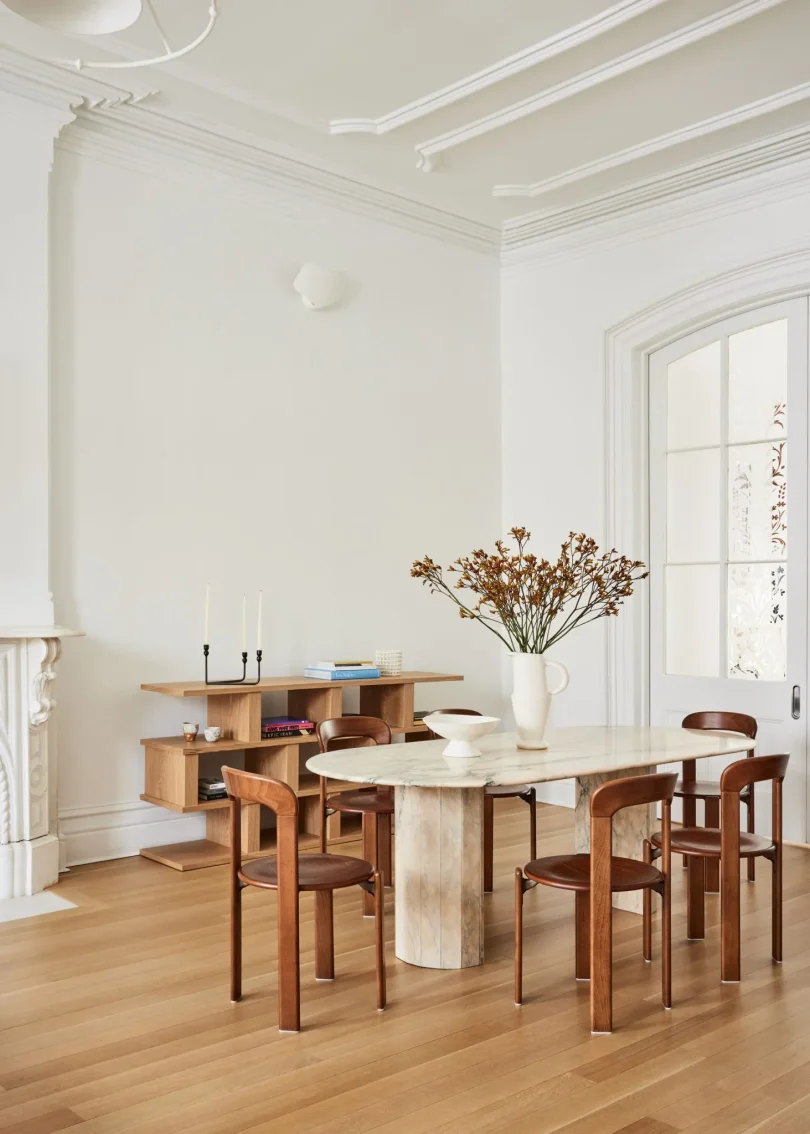 由Ronen Lev设计的极简别墅Clinton Hill Townhouse