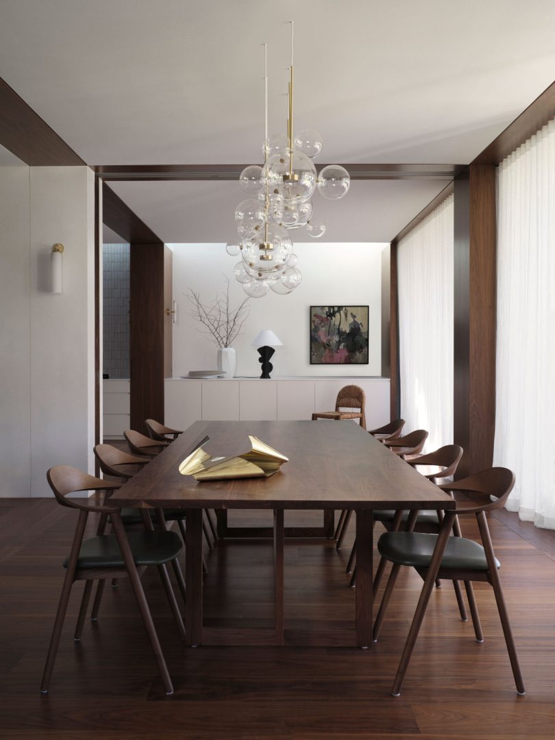 Madeleine Blanchfield Architects设计的极简住宅Dusk House