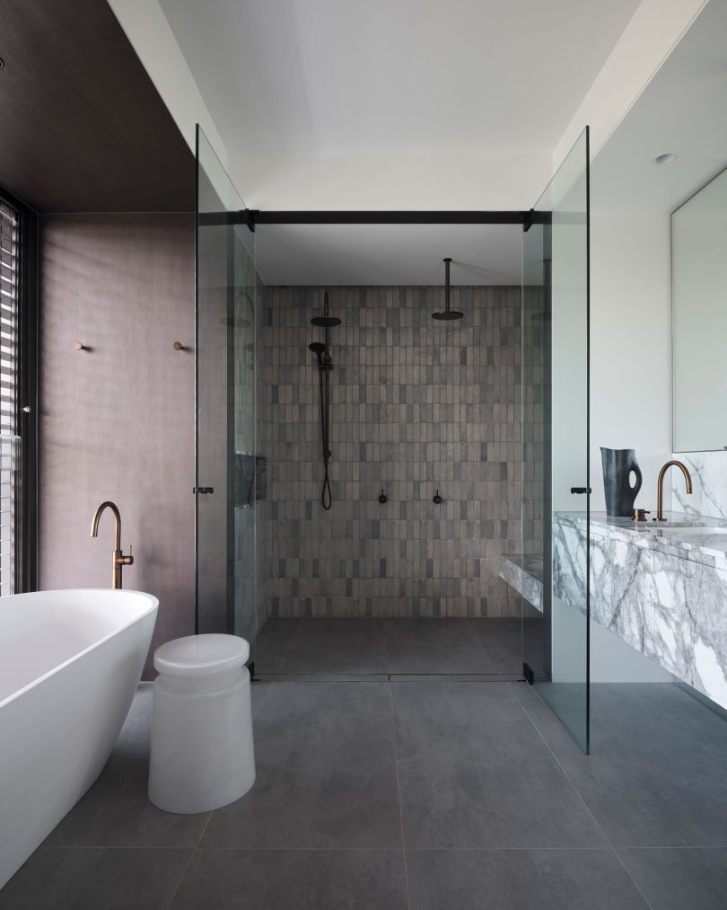 Madeleine Blanchfield Architects设计的极简住宅Dusk House