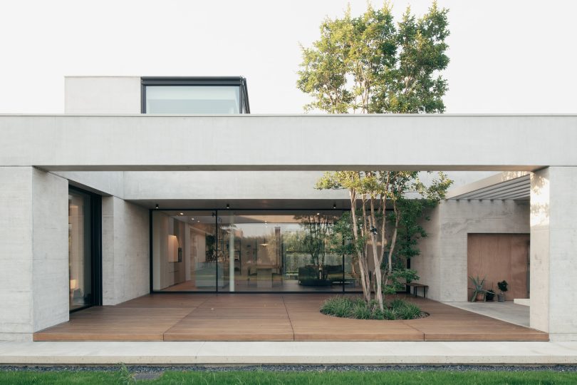 Didonè Comacchio Architects设计的极简主义住宅House FN