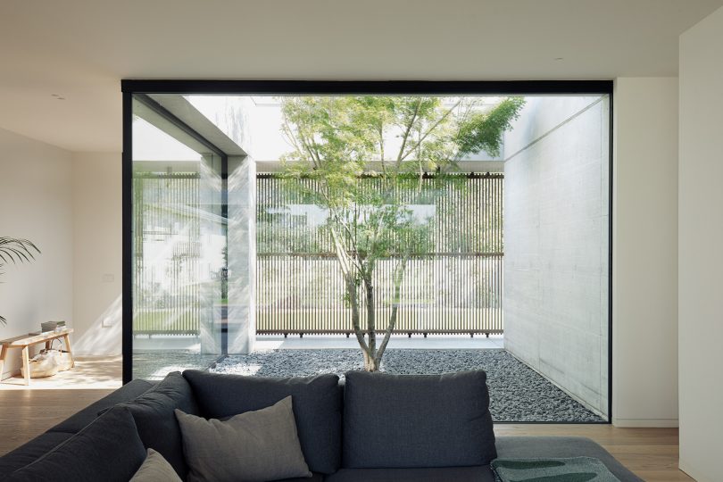 Didonè Comacchio Architects设计的极简主义住宅House FN