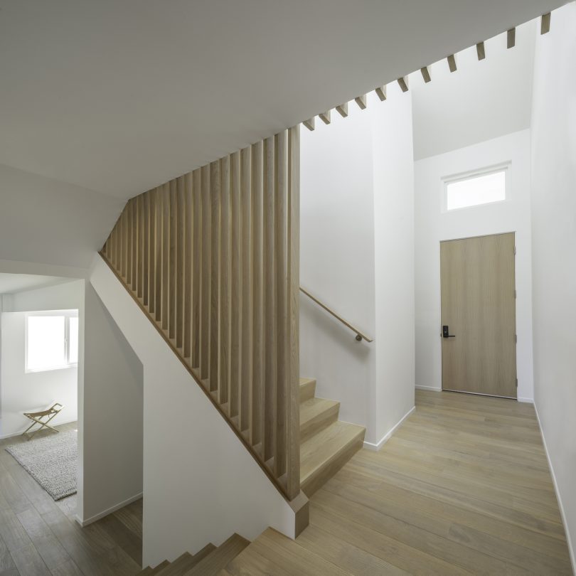 Edward Ogosta Architecture设计的极简住宅Outlook House