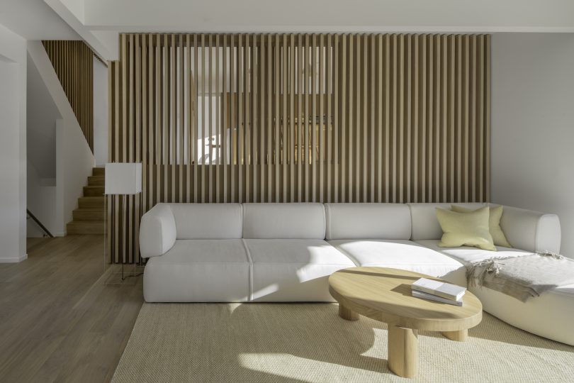 Edward Ogosta Architecture设计的极简住宅Outlook House