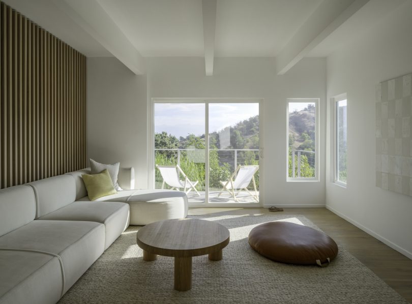 Edward Ogosta Architecture设计的极简住宅Outlook House