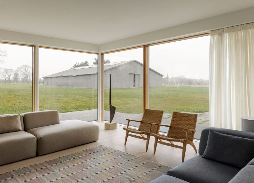 由Norm Architects设计的极简住宅Pavilion House