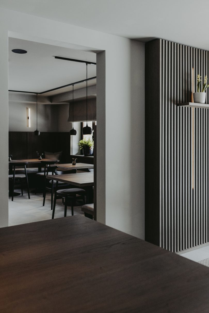 Felix Pöttinger Design设计的极简空间Restaurant Haus Jausern