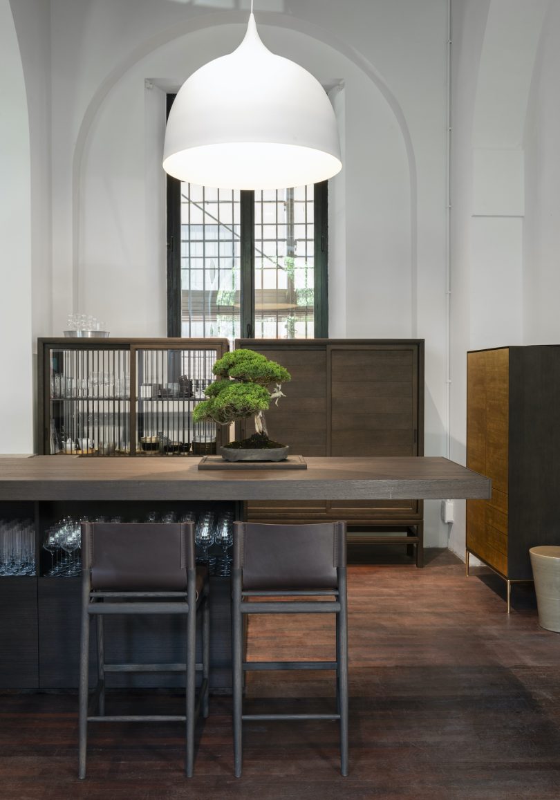 由Time & Style设计的极简展览厅Time & Style in Milan