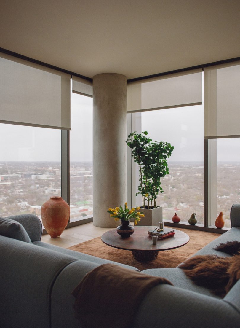 由Stelly Selway设计的极简公寓44 East Avenue