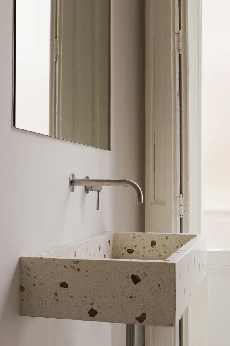 由Maximale设计的极简主义住宅CS13