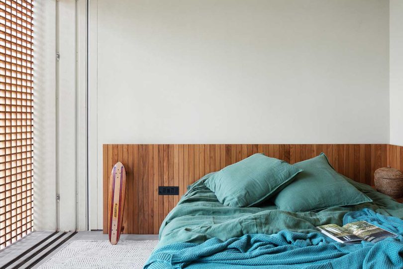 由Studio MK27设计的极简海滨别墅Casa Azul