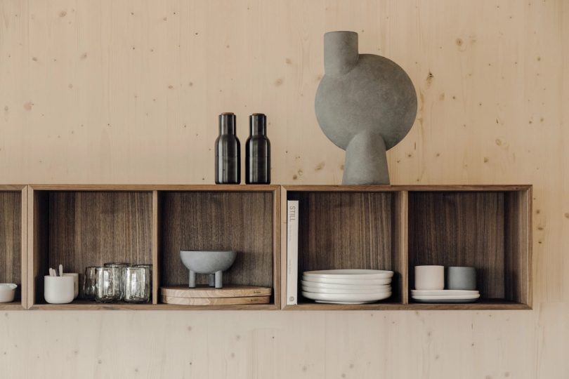 由Koto设计的极简主义住宅Falcon House