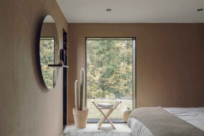 由Koto设计的极简主义住宅Falcon House