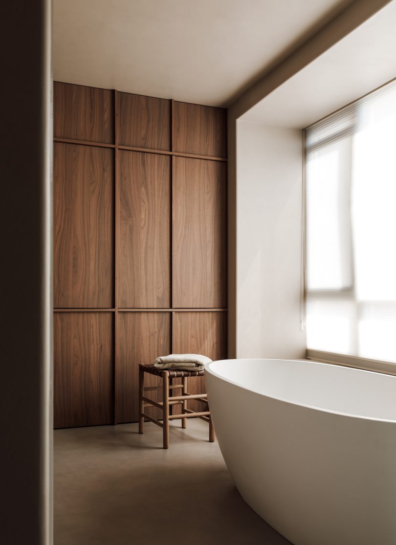 由WAY Design Studio设计的极简住宅Island