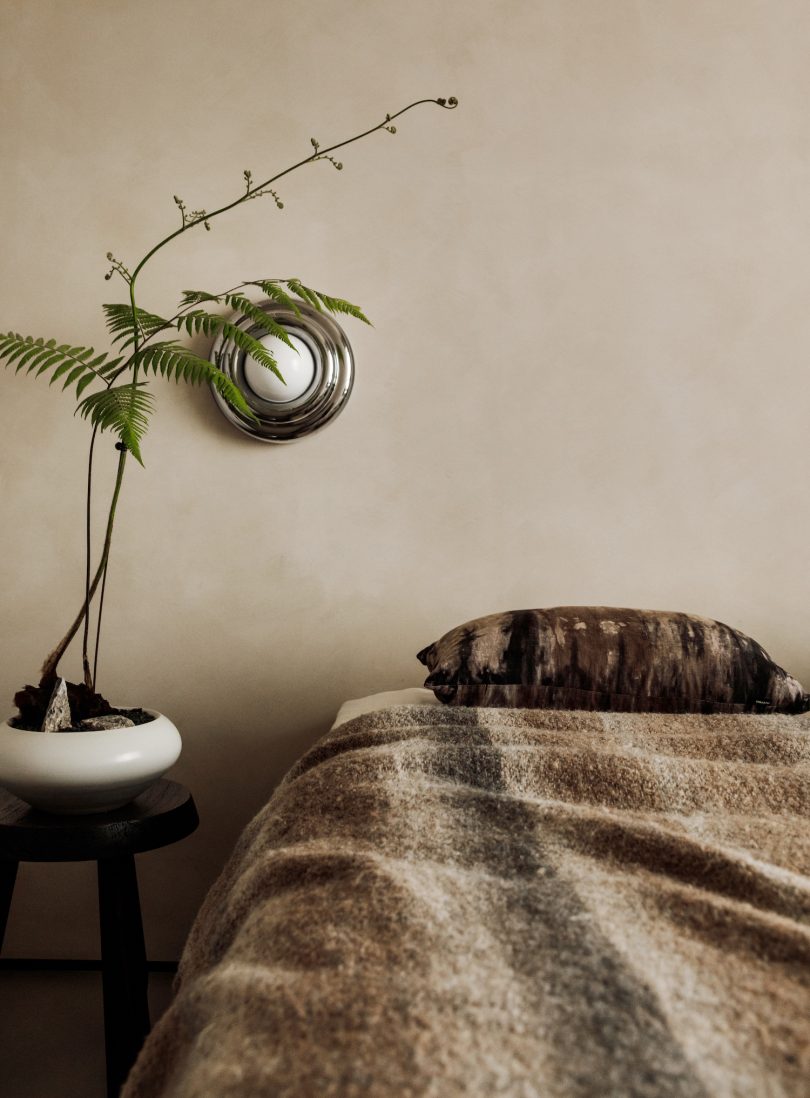 由WAY Design Studio设计的极简住宅Island