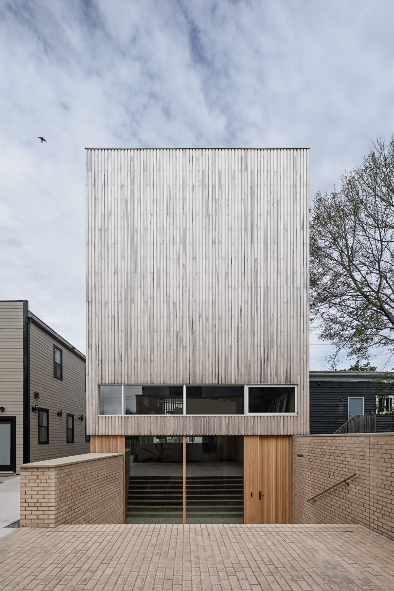 由Omar Ghandi Architects设计的简主义住宅OG Studio