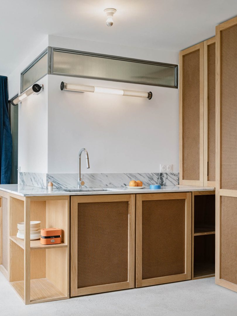 由Louis Denavaut设计的迷你复式住宅Saint-Roch