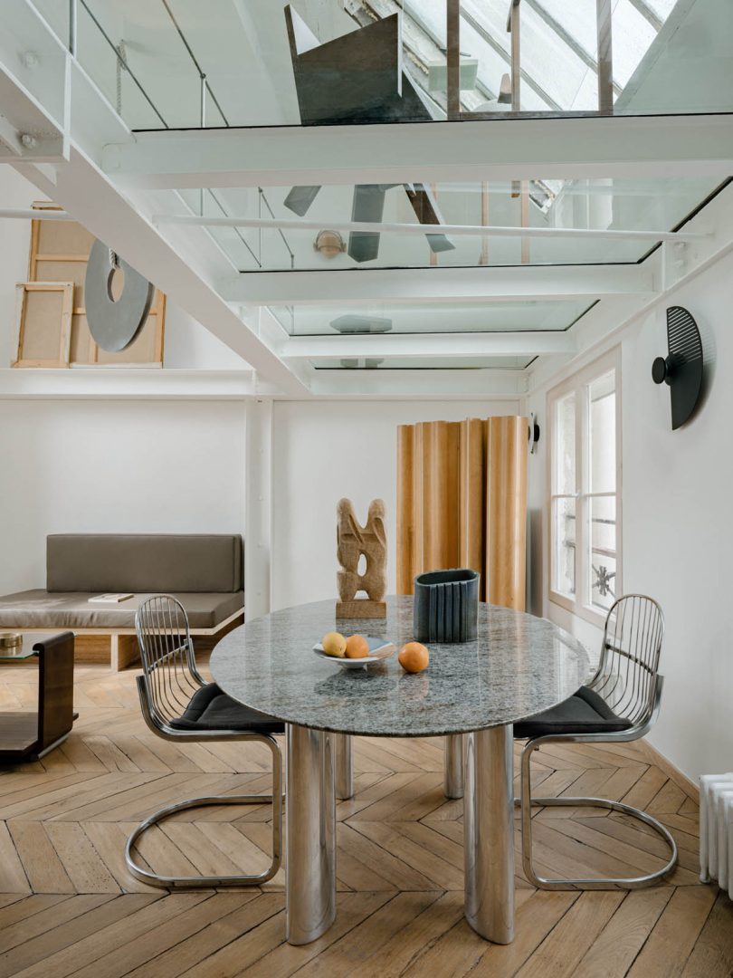 由Louis Denavaut设计的迷你复式住宅Saint-Roch