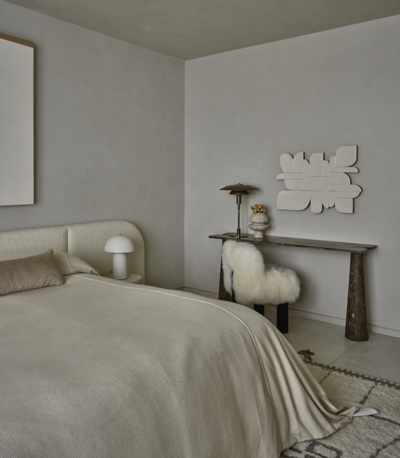 由Lauri Design Studio设计的极简主义住宅Sierra Towers