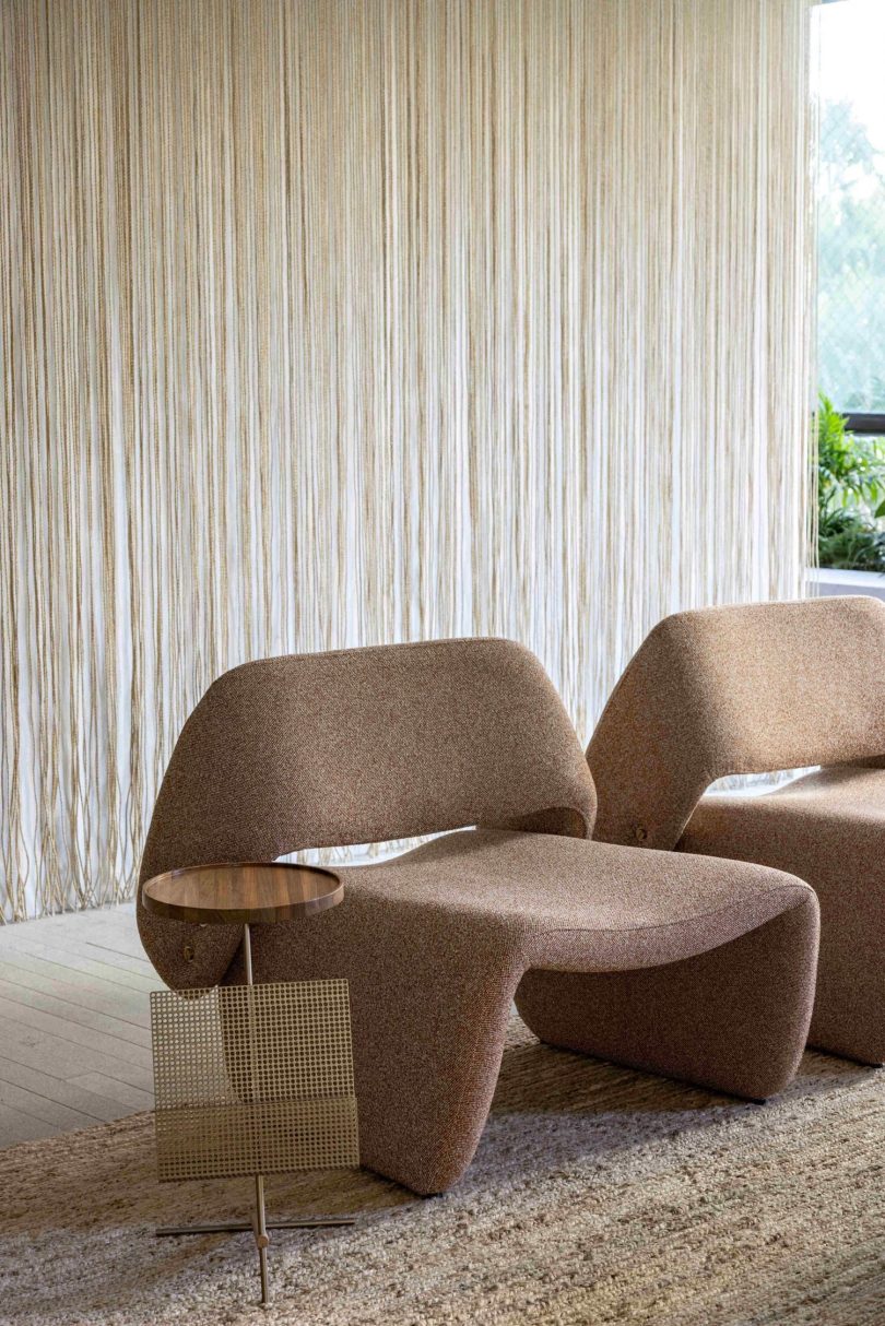 Pascali Semerdjian Arquitetos设计的极简住宅Aurora Apartment