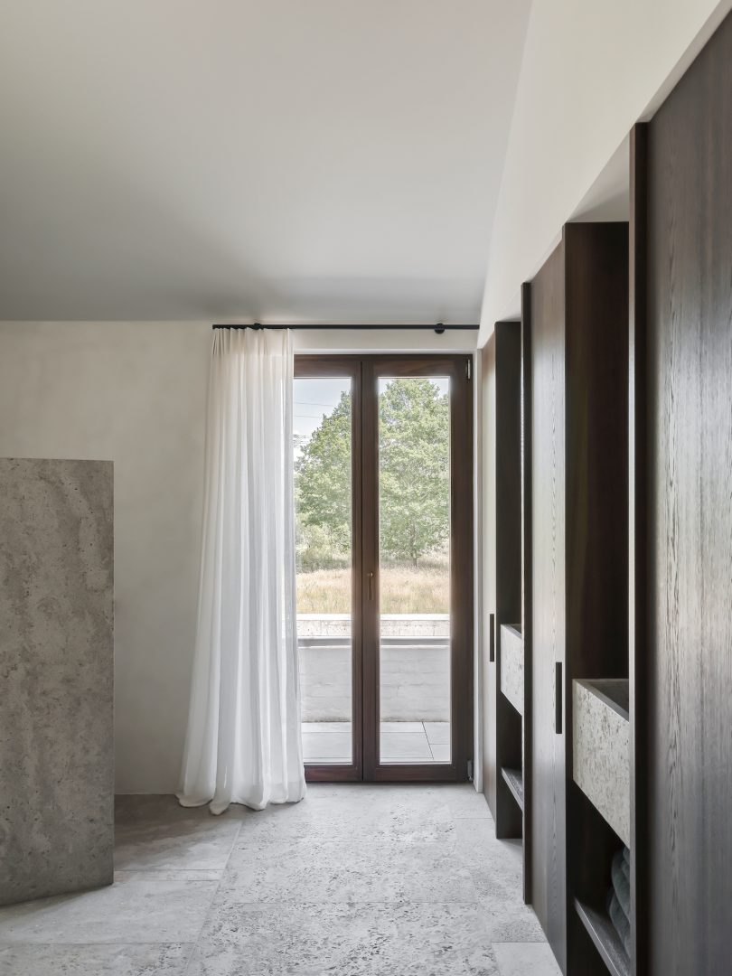 由Hans Verstuyft Architecten设计的极简主义住宅House R