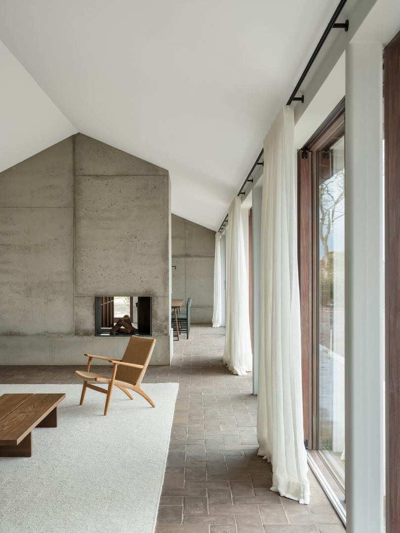 由Hans Verstuyft Architecten设计的极简主义住宅House R