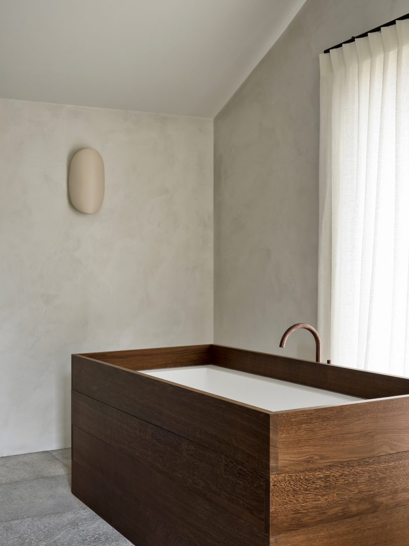 由Hans Verstuyft Architecten设计的极简主义住宅House R