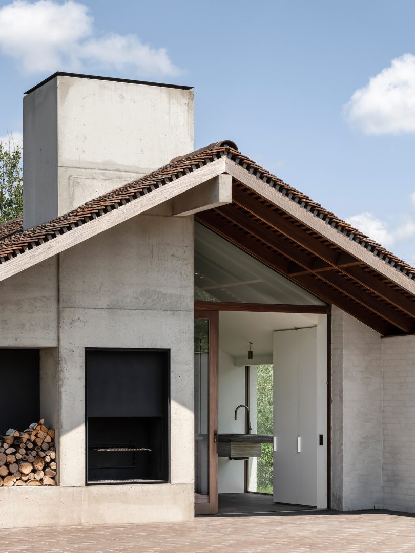 由Hans Verstuyft Architecten设计的极简主义住宅House R