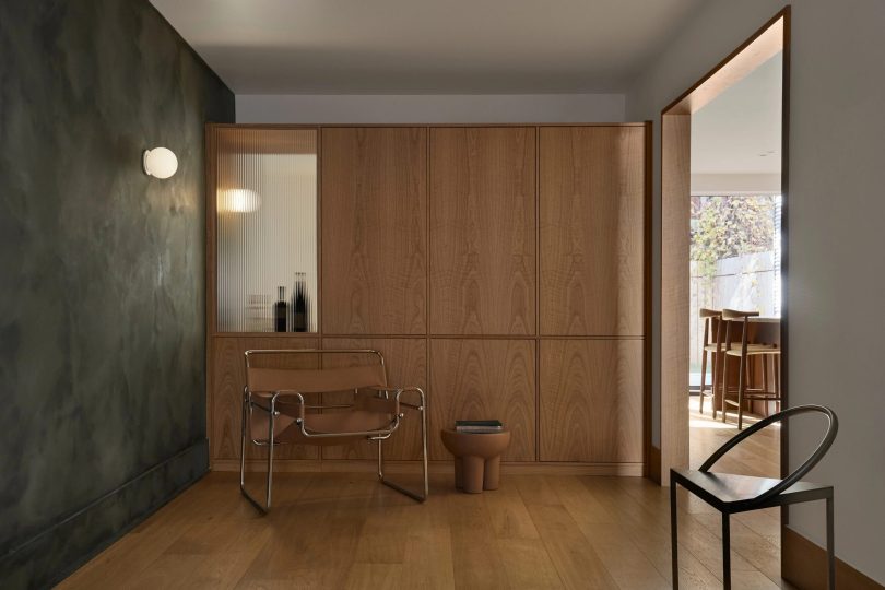 由Michael Godmer设计的极简住宅Lanaudière Residence