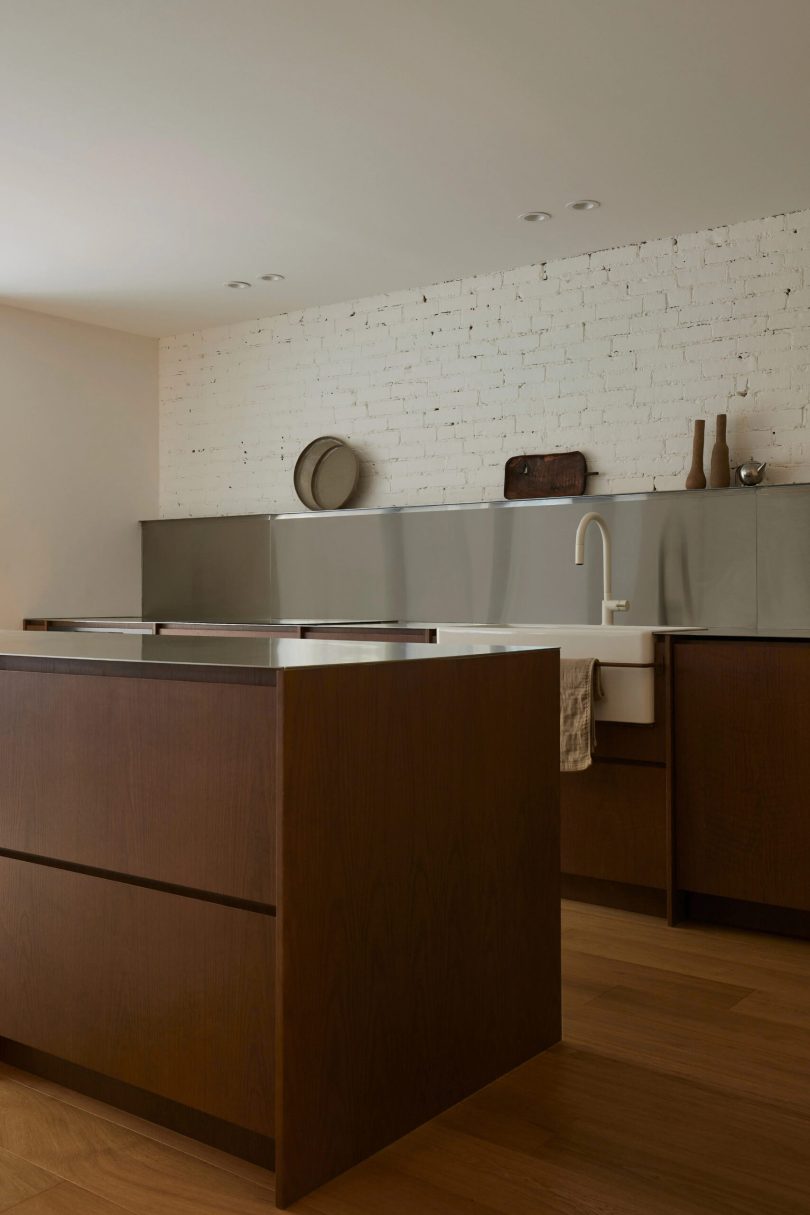 由Michael Godmer设计的极简住宅Lanaudière Residence