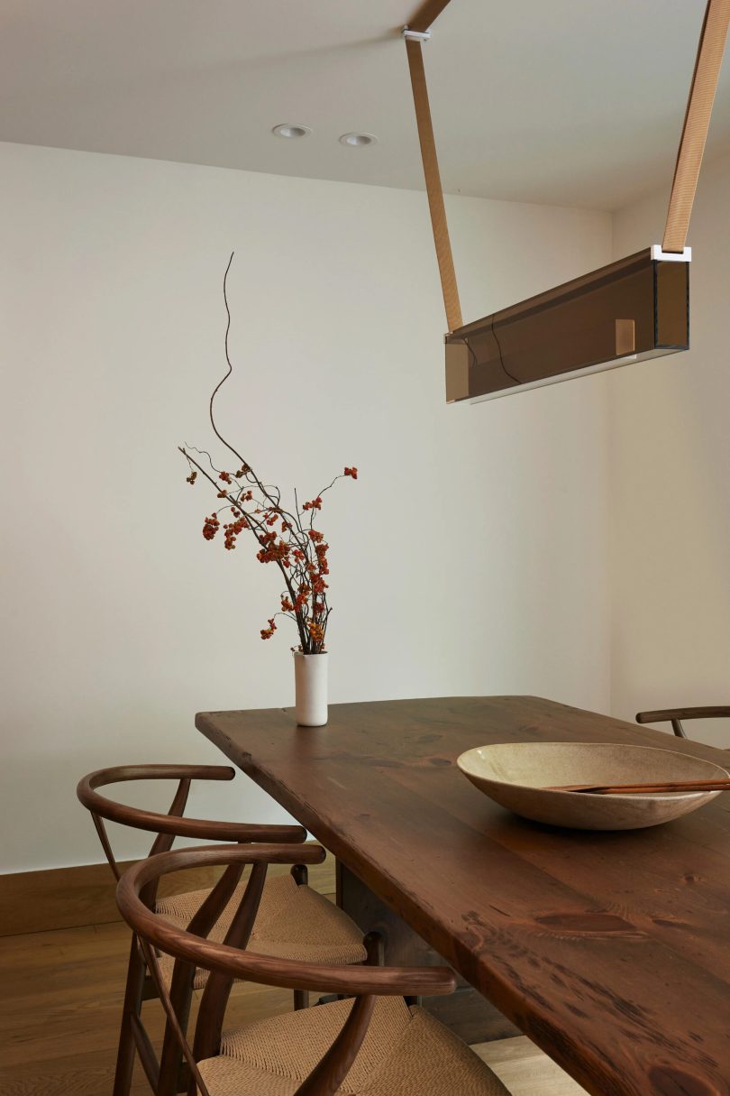 由Michael Godmer设计的极简住宅Lanaudière Residence