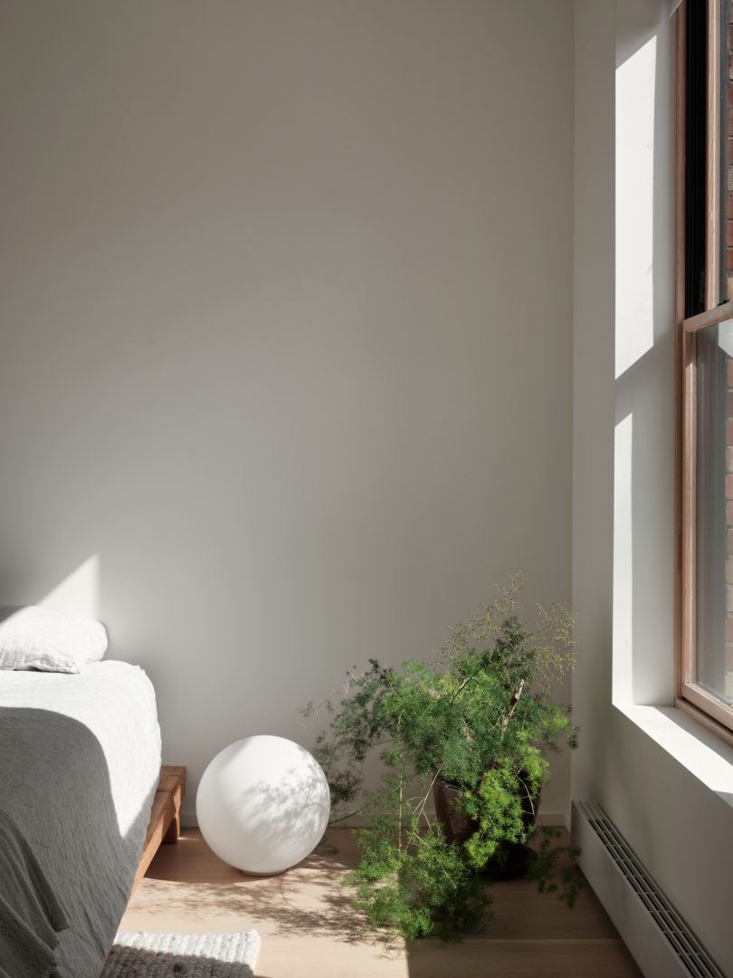 Alexandre Bernier Architecte设计的极简住宅Residence MaE