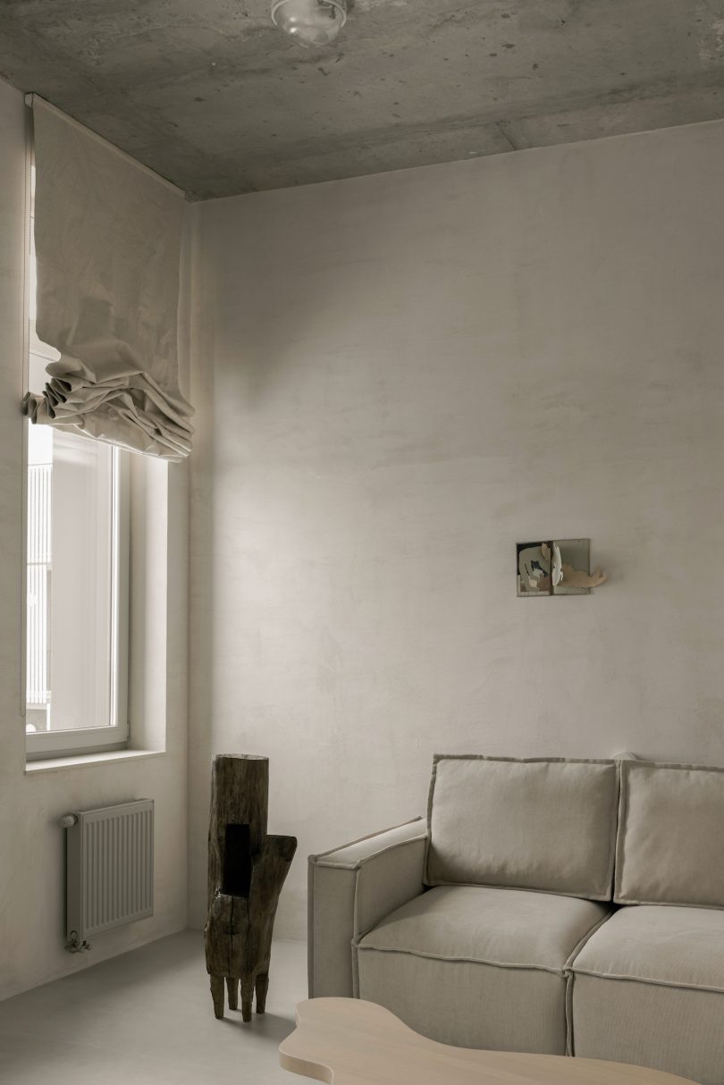 由Vlad Kudin设计的极简主义公寓Soft‘n’Rough