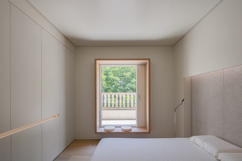 由PUJU设计的极简主义公寓Breath of the Wild