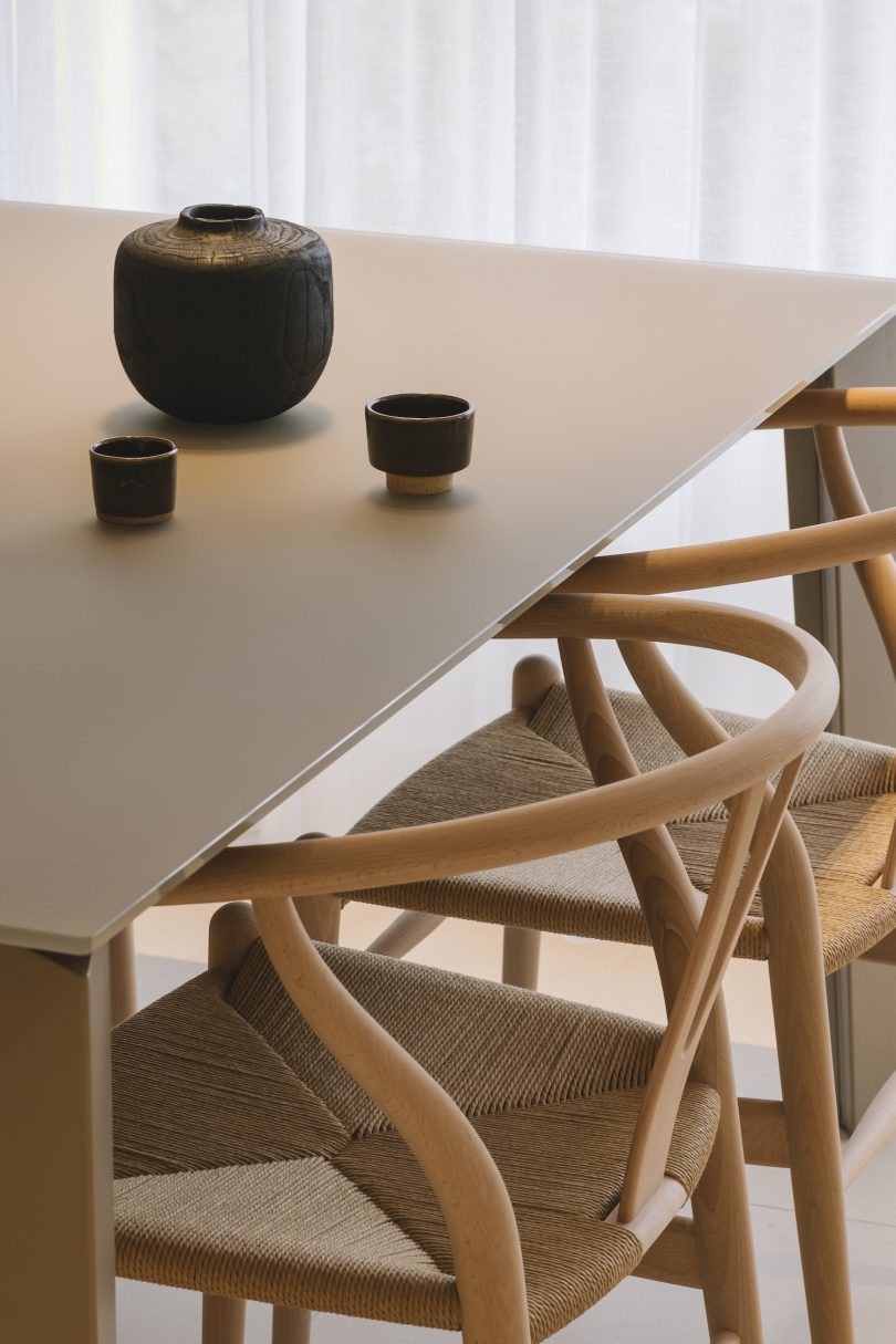 由Parenthesis设计的极简主义公寓Clementi Peaks