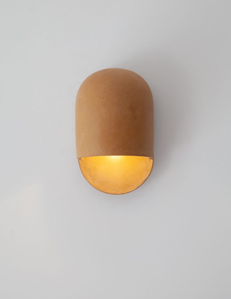 Ceramicah首次推出设计极简的壁灯Tera Sconce