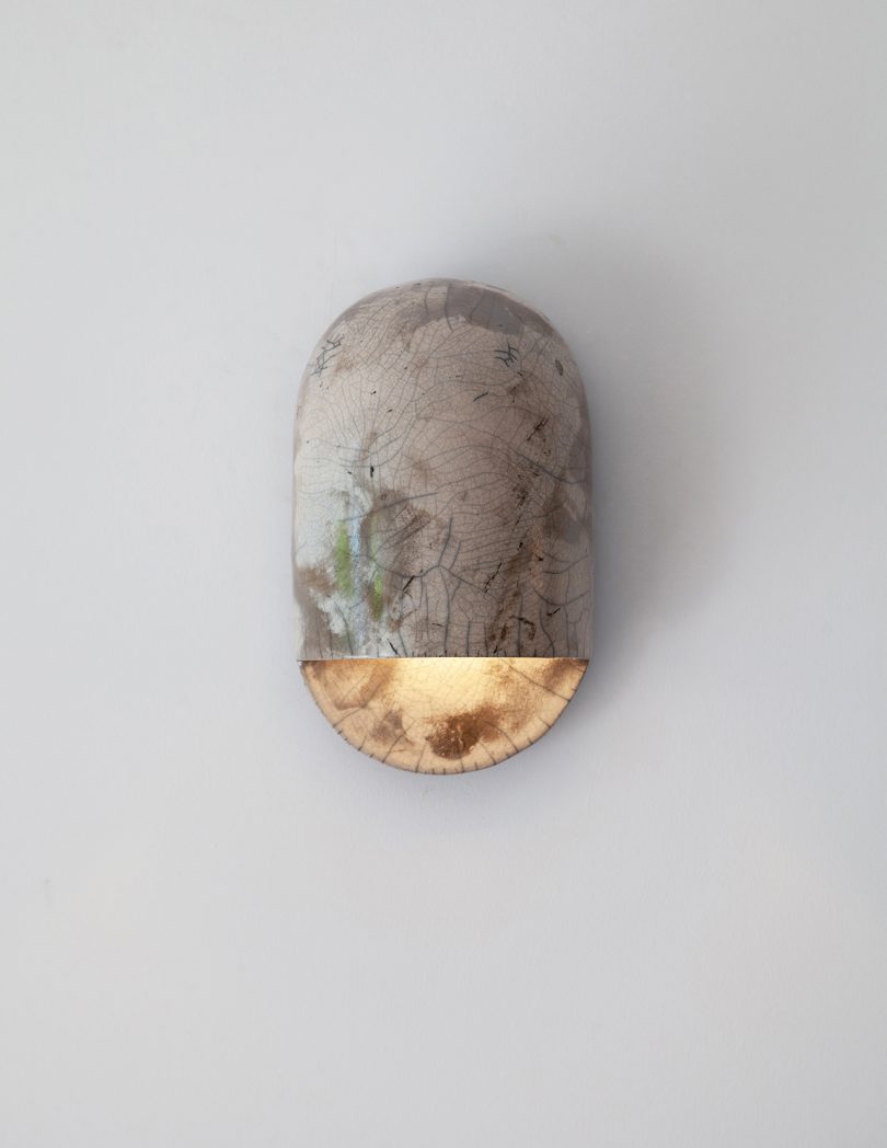 Ceramicah首次推出设计极简的壁灯Tera Sconce