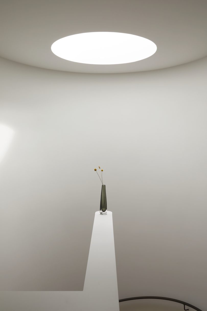 由Yoke设计的极简主义住宅Argyle Street