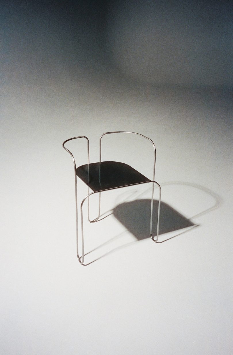 西班牙工作室Laboratorio设计的极简主义椅子Cadencia Chair